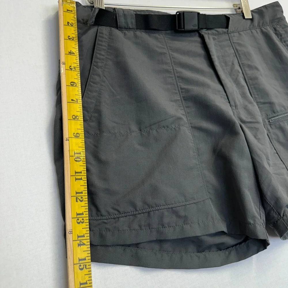 The North Face Flash Dry NF0A3T2L Class V Belted Shorts Gray Men's 33